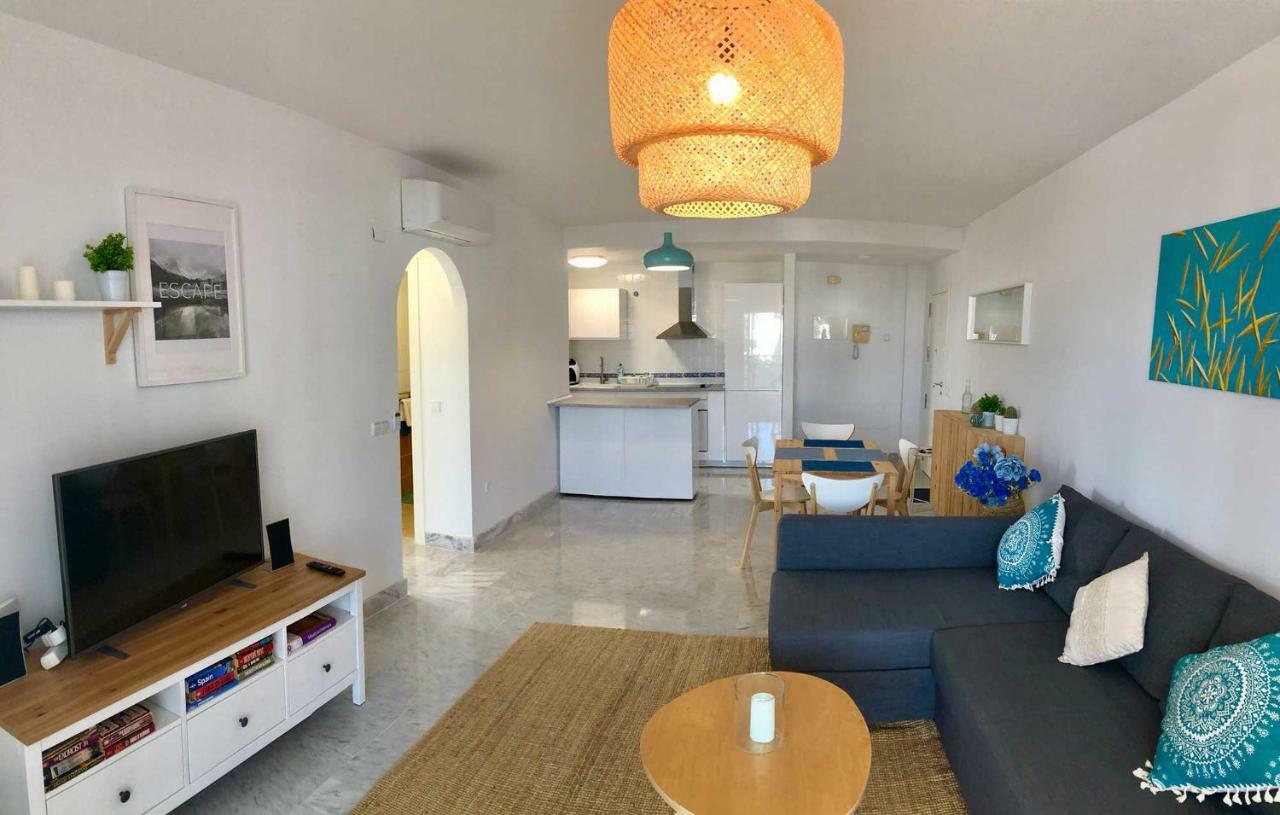 Bright Apartment 300M From The Beach Sitio de Calahonda Екстер'єр фото